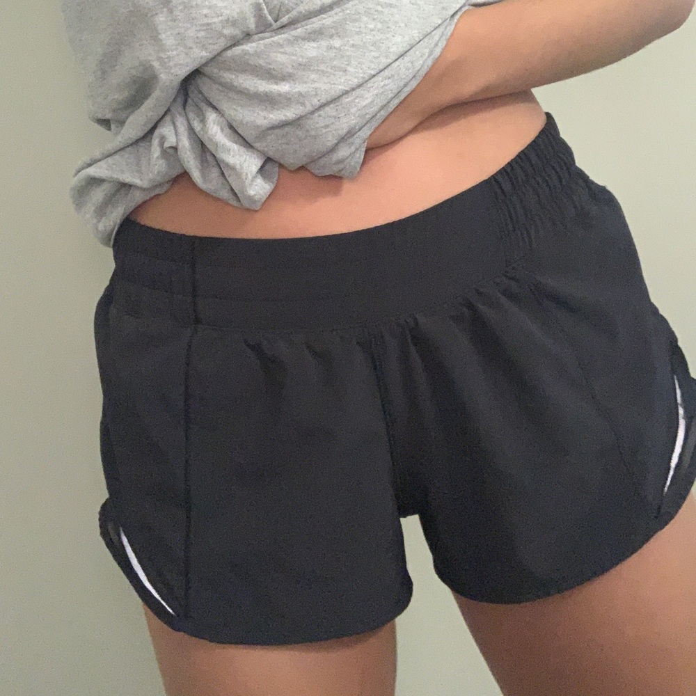 LULU shorts!!!